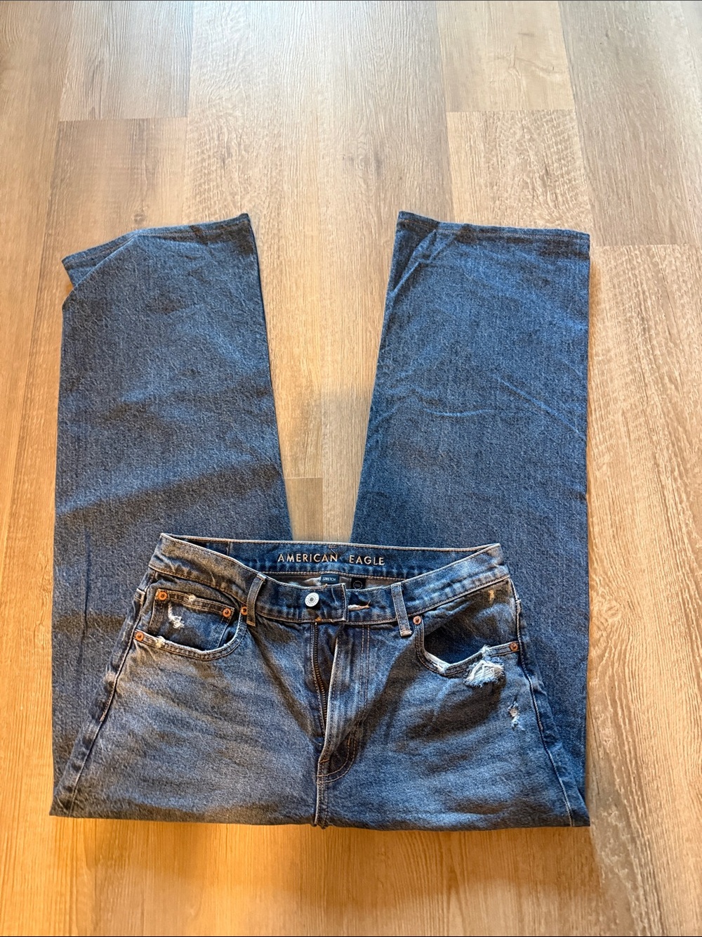 American Eagle Outfitters Men’s Blue Straight Jeans with Distress